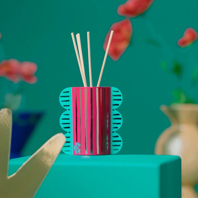 Χριστουγεννιάτικο Set : Eau Parfumée Bienfaisante + Diffuser